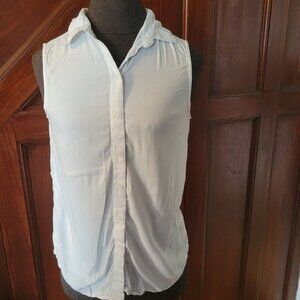 BEACH LUNCH LOUNGE Womens Size XS Sleeveless White Button Up Back Detail Shirt